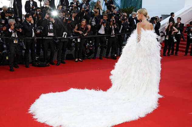 Internationale Filmfestspiele von Cannes, Elvis Premiere Leonie Hanne bei der Premiere des Kinofilms Elvis auf dem Festival de Cannes 2022 75. Internationale Filmfestspiele von Cannes im Palais des Festivals. Cannes, 25.05.2022