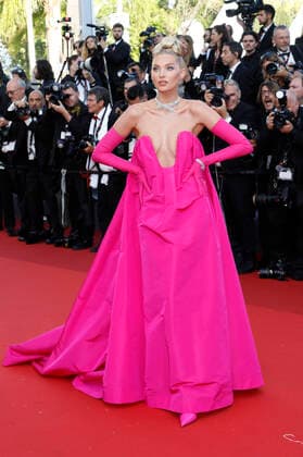 Elsa Hosk bei der Premiere des Kinofilms Elvis auf dem Festival de Cannes 2022 75. Internationale Filmfestspiele von Cannes im Palais des Festivals. Cannes, 25.05.2022