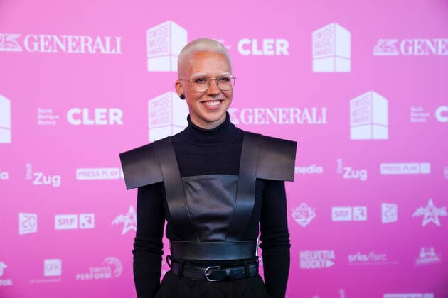 25.05.2022, Zug, Bossard Arena, Swiss Music Awards, swiss singer Stefanie Heinzmann on the red carpet Zug Bossard Arena Zug Switzerland Copyright: xJustPictures.ch DanielaxPorcellix