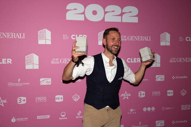 Kunz 15. Swiss Music Awards 2022 Schweizer Mundartsänger Kunz. Nominierter und Gewinner des Betonklotzes in den beiden Kategorien Best Male Act und Best Album. Verleihung der 15. Swiss Music Awards am 25.05.2022 in der Bossard Arena Zug. Kanton Zug, Schweiz.