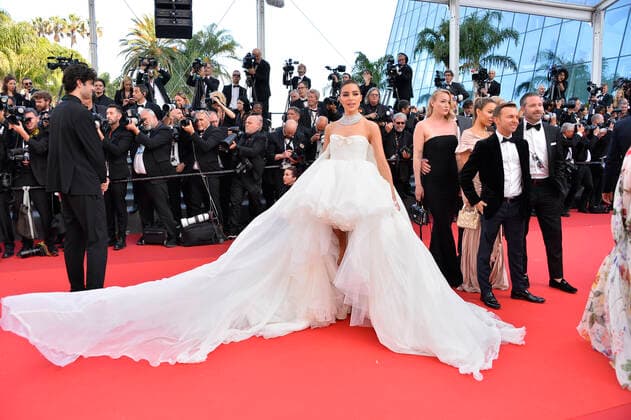 Olivia Culpo Premiere des Kinofilms Elvis Festival de Cannes 2022 75. Internationale Filmfestspiele von Cannes im Palais des Festivals Cannes 25. Mai 2022