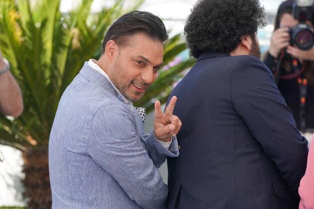 Payman Maadi (Acteur) CELEBRITES : 75Ã me Festival de Cannes - Photocall du film Â« Leila?s Brothers Â» - 26 05 2022 NorbertScanella Panoramic 