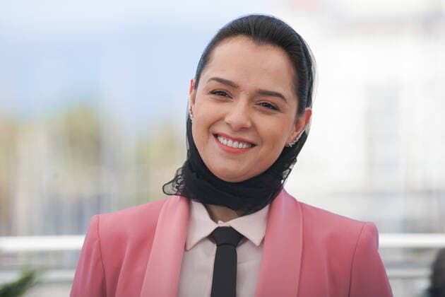 Taraneh Alidoosti (actrice) CELEBRITES : 75Ã me Festival de Cannes - Photocall du film Â« Leila?s Brothers Â» - 26 05 2022 NorbertScanella Panoramic 