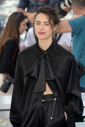 75th Cannes film festival 2022, Photocall film Stars at noon. Pictured: Margaret Qualley  Copyright: xAlbertoxTerenghi Cannesx2022x xix xVenezia2020x