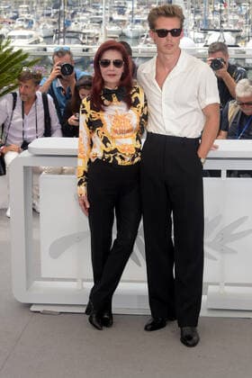 75th Cannes film festival 2022, Photocall film Elvis. Pictured: Priscilla Presley, Austin Butler  Copyright: xAlbertoxTerenghi Cannesx2022x xix xVenezia2020x