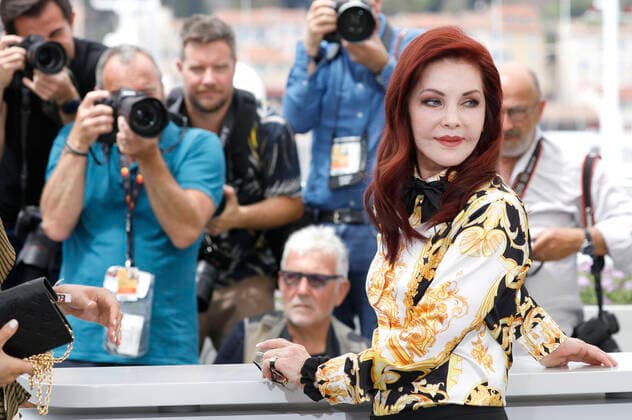 Priscilla Presley beim Photocall zum Kinofilm Elvis auf dem Festival de Cannes 2022 75. Internationale Filmfestspiele von Cannes am Palais des Festivals. Cannes, 26.05.2022