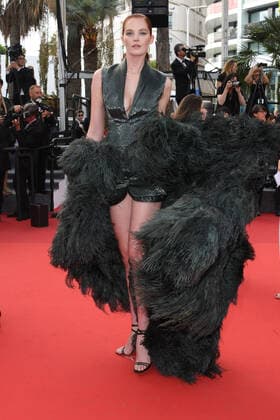 75th Cannes Film Festival 2022, red carpet Broker Pictured: Alexina Graham  Copyright: xManuelexMangiarottix xipa-agencyx xVeneziax2020x