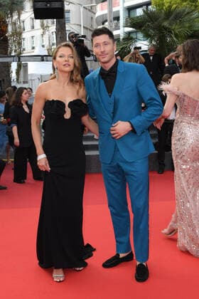 75th Cannes Film Festival 2022, red carpet Broker Pictured: Anna Lewandowska, Robert Lewandowski  Copyright: xManuelexMangiarottix xipa-agencyx xVeneziax2020x