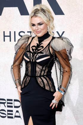 Tallia Storm bei der 28. amfAR Gala Cannes im Rahmen vom Festival de Cannes 2022 75. Internationale Filmfestspiele von Cannes im HÃ tel du Cap-Eden-Roc. Antibes, 26.05.2022