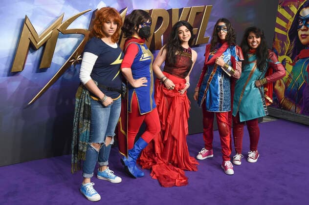Entertainment Themen der Woche KW21 Entertainment Bilder des Tages Iman Vellani beim Special Screening der Disney+ TV-Serie Ms. Marvel im Everyman Borough Yards. London, 26.05.2022 *** Iman Vellani at the special screening of Disney TV series Ms Marvel at Everyman Borough Yards London, 26 05 2022. Foto:xS.xVasx xFuturexImage