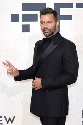 Ricky Martin bei der 28. amfAR Gala Cannes im Rahmen vom Festival de Cannes 2022 75. Internationale Filmfestspiele von Cannes im HÃ tel du Cap-Eden-Roc. Antibes, 26.05.2022