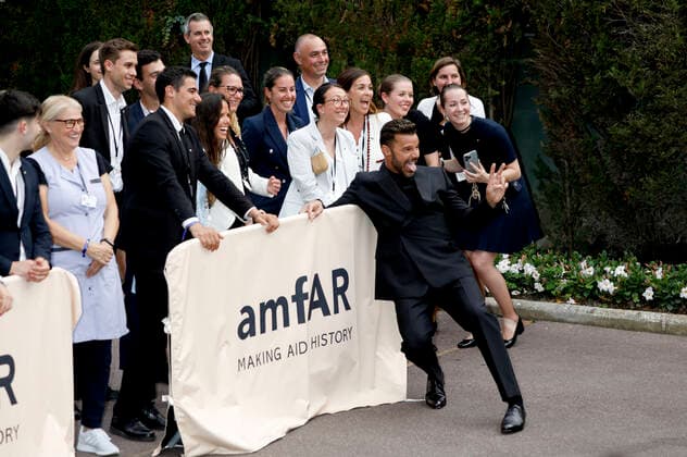 Ricky Martin bei der 28. amfAR Gala Cannes im Rahmen vom Festival de Cannes 2022 75. Internationale Filmfestspiele von Cannes im HÃ tel du Cap-Eden-Roc. Antibes, 26.05.2022