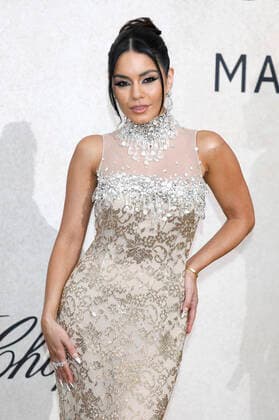 Vanessa Hudgens bei der 28. amfAR Gala Cannes im Rahmen vom Festival de Cannes 2022 75. Internationale Filmfestspiele von Cannes im HÃ tel du Cap-Eden-Roc. Antibes, 26.05.2022