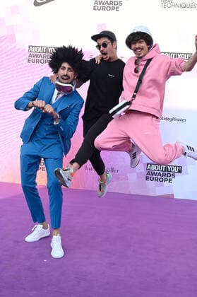 Entertainment Themen der Woche KW21 Entertainment Bilder des Tages About You Awards in Mailand Milan, Red Carpet About You - In the photo: Guest  Copyright: xSimonaxChiocciax xipa-agency.netx xFotosickix