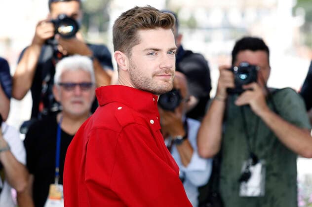 Lukas Dhont beim Photocall zum Kinofilm Close auf dem Festival de Cannes 2022 75. Internationale Filmfestspiele von Cannes am Palais des Festivals. Cannes, 27.05.2022