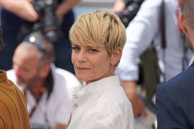 Marina FoÃ¯s (Actrice - France) CELEBRITES : 75Ã me Festival de Cannes - Photocall du film Â« As Bestas Â» - 27 05 2022 NorbertScanella Panoramic 