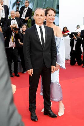 Heiko Maas mit Lebenspartnerin Natalia Wörner bei der Premiere des Kinofilms Mother and Son Un petit frere auf dem Festival de Cannes 2022 75. Internationale Filmfestspiele von Cannes im Palais des Festivals. Cannes, 27.05.2022