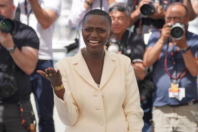 Ahmed Sylla CELEBRITES : 75Ã me Festival de Cannes - Photocall du film Â« Un petit frere Â» - 28 05 2022 NorbertScanella Panoramic 