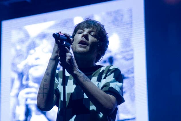 RIO DE JANEIRO, RJ - 27.05.2022: SHOW DE LOUIS TOMLINSON NO RIO DE JANEIRO - The British singer, Louis Tomlinson performed on the night of this Friday (27), at the Jeunesse Arena, in Barra da Tijuca. The singer returns to Brazil with the "Louis Tomlinson World tour", with sold-out tickets and fans camped out at the venue& 39;s door. x2211868x  CarlosxEliasxJunior