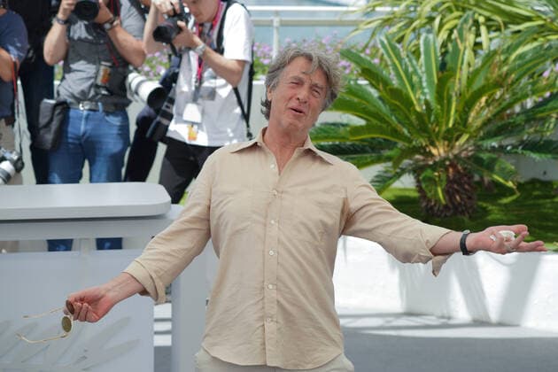 Internationale Filmfestspiele von Cannes, Mascarade Photocall Francois Cluzet CELEBRITES : 75Ã me Festival de Cannes - Photocall du film Â« MascaradeÂ» - 28 05 2022 NorbertScanella Panoramic 