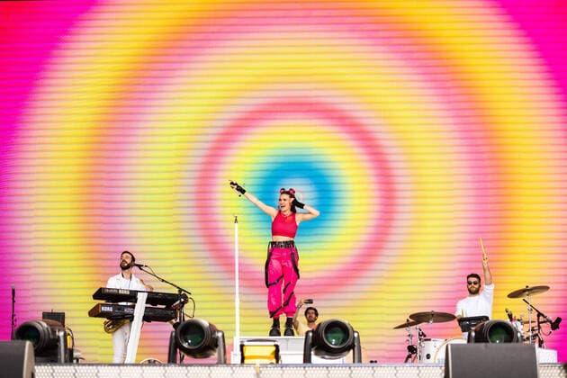 Bilder des Jahres 2022, Entertainment 05 Mai Entertainment Themen der Woche KW21 BottleRock Festival in Napa Valley May 27, 2022, Napa, CA, USA: Misterwives - Mandy Lee, William Hehir, Etienne Bowler, Marc Campbell and .Mike Murphy perform during the 2022 BottleRock Napa Valley at Napa Valley Expo on May 27, 2022 in Napa, California. Napa USA - ZUMAs181 20220527_zea_s181_122 Copyright: xImagespacex