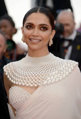 May 28, 2022, CANNES, France: CANNES, FRANCE - MAY 28: Jury Member Deepika Padukone attends the closing ceremony red carpet for the 75th annual Cannes film festival at Palais des Festivals on May 28, 2022 in Cannes, France. CANNES France - ZUMAi09_ 20220528_zaf_i09_078 Copyright: xFrederickxInjimbertx