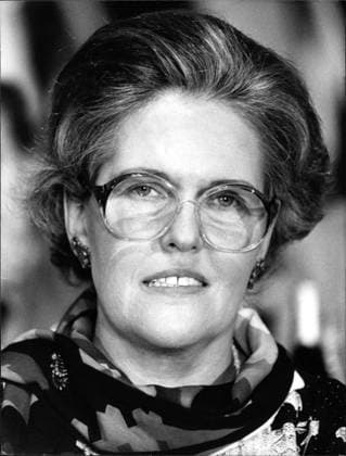 Hanna-Renate Laurien Hanna-Renate Laurien, Schulsenatorin von Berlin und Kandidatin für das Amt des Regierenden Bürgermeisters von Berlin., Copyright: UnitedxArchivesxSvenxSimon Nur redaktionelle Nutzung. Editorial usage only. UnitedArchivesIMS_3349603F EDITORIAL USE ONLY !ACHTUNG AUFNAHMEDATUM GESCHÄTZT!