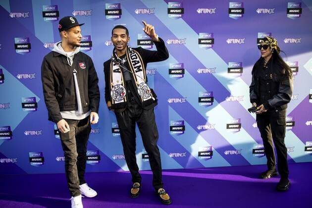 2022-06-02 20:11:03 AMSTERDAM - Rapper Sor and Latu on the purple carpet for the FunX Music Awards in AFAS Live in Amsterdam. During the award show, the most important music prizes of the young Netherlands are presented. ANP RAMON VAN FLYMEN netherlands out - belgium out