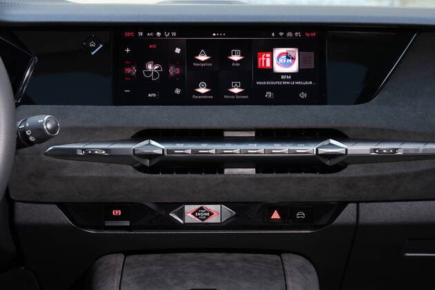 DS 4 Puretech 225 Performance Line - modele 2022 NEWS : Presentation essai DS 4 2022 LaurentSanson Panoramic 