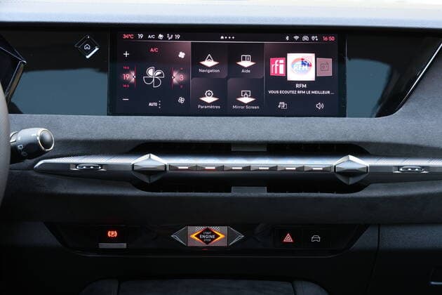 DS 4 Puretech 225 Performance Line - modele 2022 NEWS : Presentation essai DS 4 2022 LaurentSanson Panoramic 