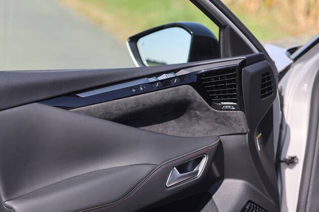 DS 4 Puretech 225 Performance Line - modele 2022 NEWS : Presentation essai DS 4 2022 LaurentSanson Panoramic 