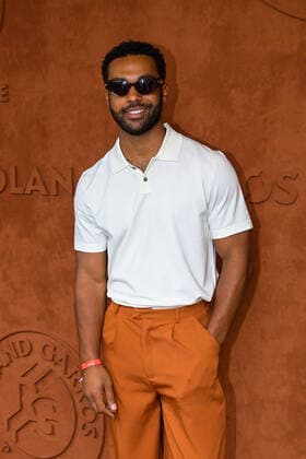 Lucien Laviscount CELEBRITES : Roland Garros 2022 - Internationaux de France - 03 06 2022 FedericoPestellini Panoramic 