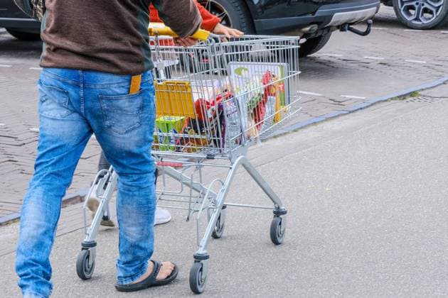 Breskens 03.06.2022 Einkaufswagen Jumbo Supermarkt Breskens Zeeland Niederlande *** Breskens 03 06 2022 Shopping Cart Jumbo Supermarket Breskens Zeeland Netherlands