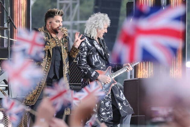 Queen and Adam Lambert open the Platinum Jubilee Concert outside Buckingham Palace Where: London, United Kingdom When: 04 Jun 2022 Credit: John Rainford Cover Images **NOT AVAILABLE FOR PUBLICATION IN THE UK** Copyright: xx 51634425 EDITORIAL USE ONLY. NOT FOR USE BY NEWSPAPERS BASED IN THE UK.