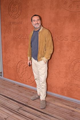 Gilles Lellouche CELEBRITES : Roland Garros 2022 - Internationaux de France - 05 06 2022 FedericoPestellini Panoramic 