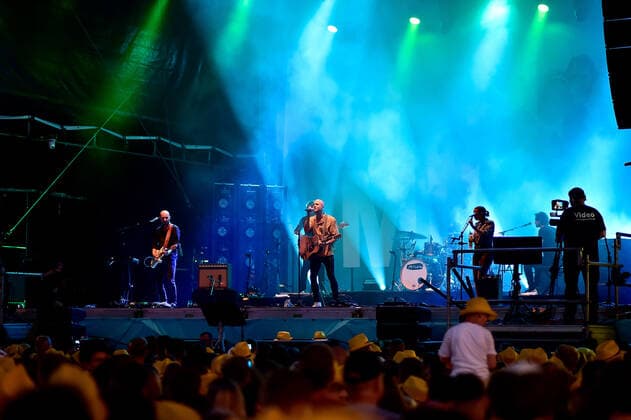 04.06.2022, xkaix, Entertainment Musik, Schlossgrabenfest 2022 emspor, v.l. Milow auf der Merck-Buehne Darmstadt