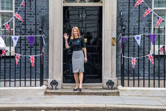 News Themen der Woche KW23 News Bilder des Tages June 6, 2022, London, England, United Kingdom: UK Prime Minister Boris Johnson didnÃ¢â‚¬â ¢t greet Estonian counterpart KAJA KALLAS to 10 Downing Street as his parliamentary party gets ready for a vote of no confidence today. The unprecedented decision of Johnson left the Estonian leader perplexed at the Number 10 door. London United Kingdom - ZUMAs262 20220606_zip_s262_104 Copyright: xTayfunxSalcix