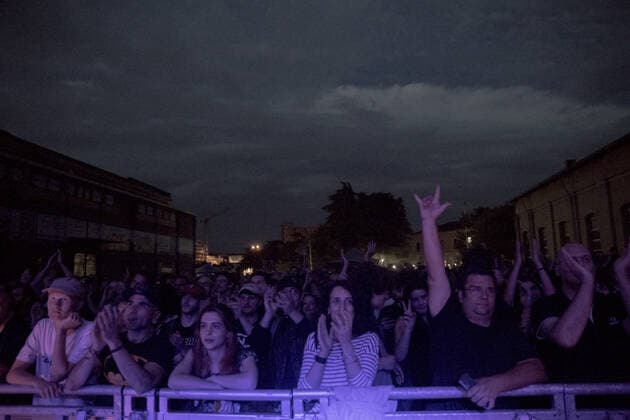 Italy: Dinosaur Jr live in Bologna The Central Binario of DumBO Space in Bologna hosted the Dinosaur JR concert for the first evening of Nova Festival 2022. Bologna Emilia-Romagna Italy Copyright: CarloxVergani