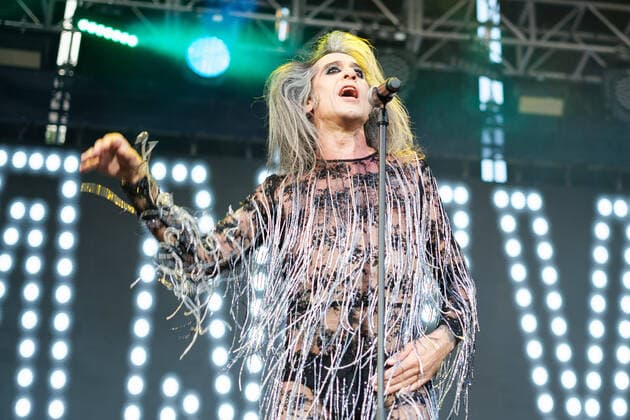 June 8, 2022, Madrid, Spain: Singer Mario Vaquerizo of the Nancys Rubias musical group performs at the Noches del Botanico Festival, at the Alfonso XIII Royal Botanical Garden in Madrid. Madrid Spain - ZUMAs197 20220608_zaa_s197_088 Copyright: xAtilanoxGarciax