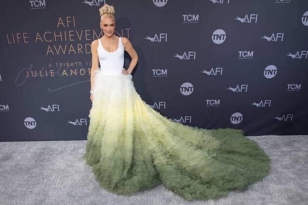 09 June 2022 - Los Angeles, California - Gwen Stefani. 48th AFI Life Achievement Award Gala Tribute Celebrating Julie Andrews. Hollywood USA - ZUMAa123 20220609_zaa_a123_082 Copyright: xBillyxBennightx