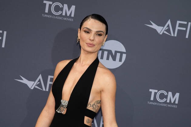 09 June 2022 - Los Angeles, California - Isis Valverde. 48th AFI Life Achievement Award Gala Tribute Celebrating Julie Andrews. Hollywood USA - ZUMAa123 20220609_zaa_a123_109 Copyright: xBillyxBennightx