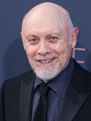 48th Annual AFI Life Achievement Award Honoring Julie Andrews American character actor Hector Elizondo arrives at the 48th Annual AFI Life Achievement Award Honoring Julie Andrews held at the Dolby Theatre on June 9, 2022 in Hollywood, Los Angeles, California, United States. Dolby Theatre, Hollywood, Los Angeles, California California United States  Copyright: xImagexPressxAgencyx originalFilename: collin-48thannu220610_npfum.jpg