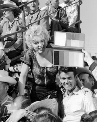 Marilyn Monroe, Don Murray, Bus Stop (1956) 20th Century Fox File Reference 34145-907  Copyright: xCPCx 34145-907 The Hollywood Archive
