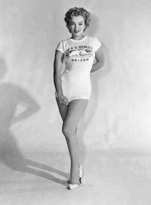 Marilyn Monroe, wearing a USS Henley T-Shirt circa 1952. File Reference 34145-909  Copyright: xCPCx 34145-909 The Hollywood Archive