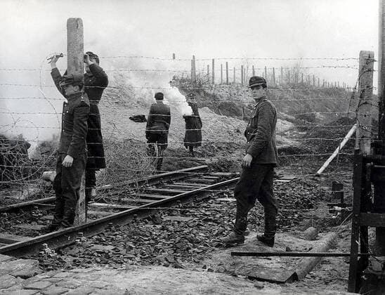12 3 1961 - Volkspolizei Closing Down Train Tracks After 25 People Escaped Two Days Earlier 1062_05_M_-13369-