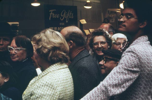 New Yorkers Line Up to Receive Free Gifts at A Herald Square Store Opening. 05 1973 1062_16_M_-12647-