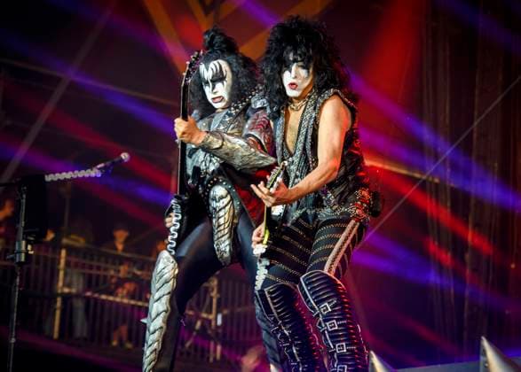 Bilder des Jahres 2022, Entertainment 06 Juni Entertainment Themen der Woche KW23 American rock band Kiss perform on Day One of Download Festival at Donington Park in Leicestershire, England. JUNE 10th 2022  TKHx22193