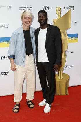 Nominiertenabend DEUTSCHER FILMPREIS 2022 Albrecht Schuch und Farba Dieng beim Nominiertenabend DEUTSCHER FILMPREIS 2022 am 11. Juni 2022 im BITE BY RITTER RICHARD in Berlin. 09.06.2022 Copyright: xEventpressxGolejewskix