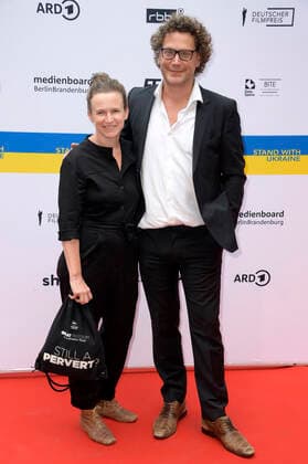 Sabine Moser und Oliver Neumann beim Nominiertenabend zum Deutschen Filmpreis 2022 im BITE by Ritter Richard. Berlin, 11.06.2022