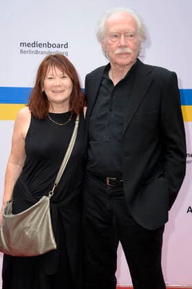 Jürgen Jürges und Ehefrau Gunda beim Nominiertenabend zum Deutschen Filmpreis 2022 im BITE by Ritter Richard. Berlin, 11.06.2022